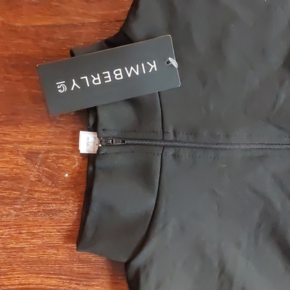 Kimberly  Co  work out set - Picture 3 of 6